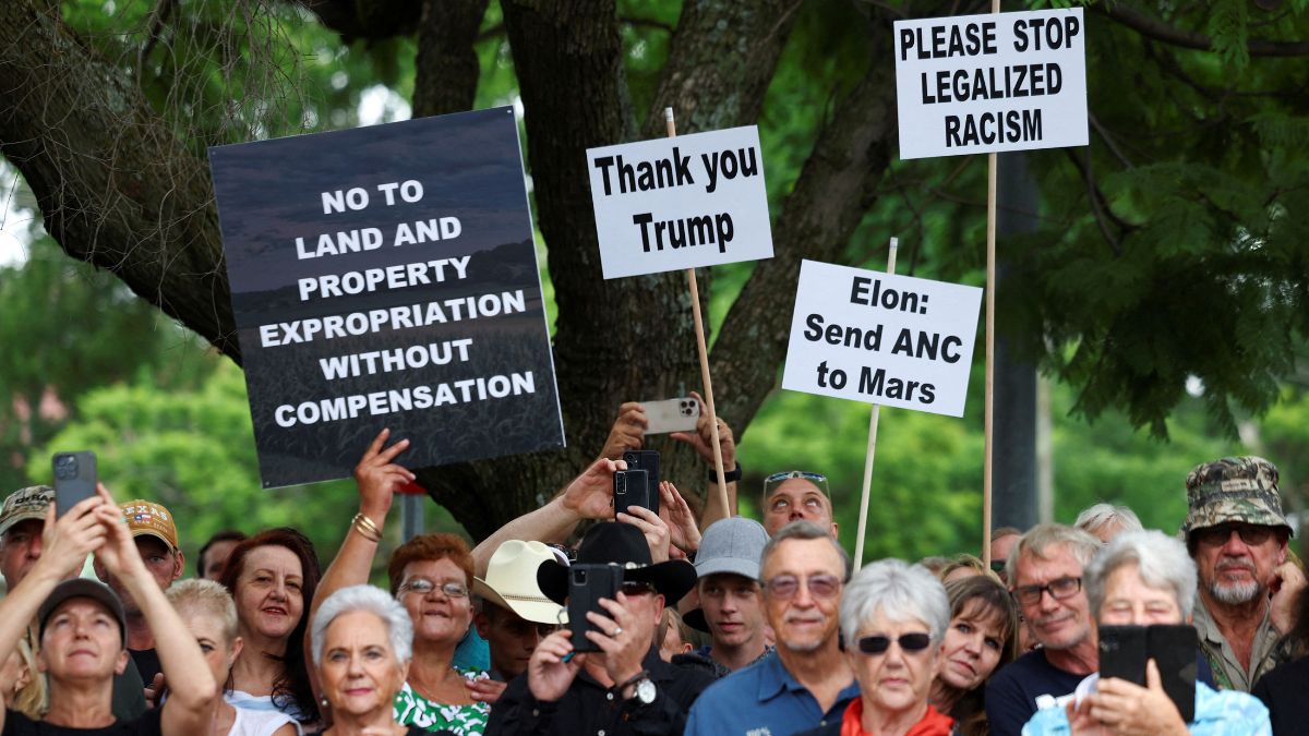 Why is Trump giving refuge to White South Africans? The real story Why is Trump giving refuge to White South Africans? The real story