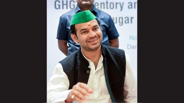 Lalu Prasad Yadav expels son Tej Pratap from RJD and family over ‘irresponsible behaviour’