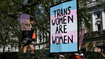 Protesters rally for trans rights following a Supreme Court ruling that only biological women are recognised under Britain's Equality Act. Image: Reuters