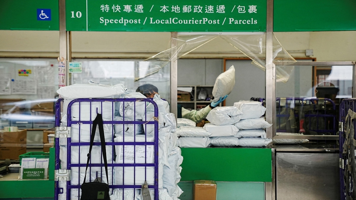 In big relief to Chinese e-commerce firms, US slashes tariff on small parcels