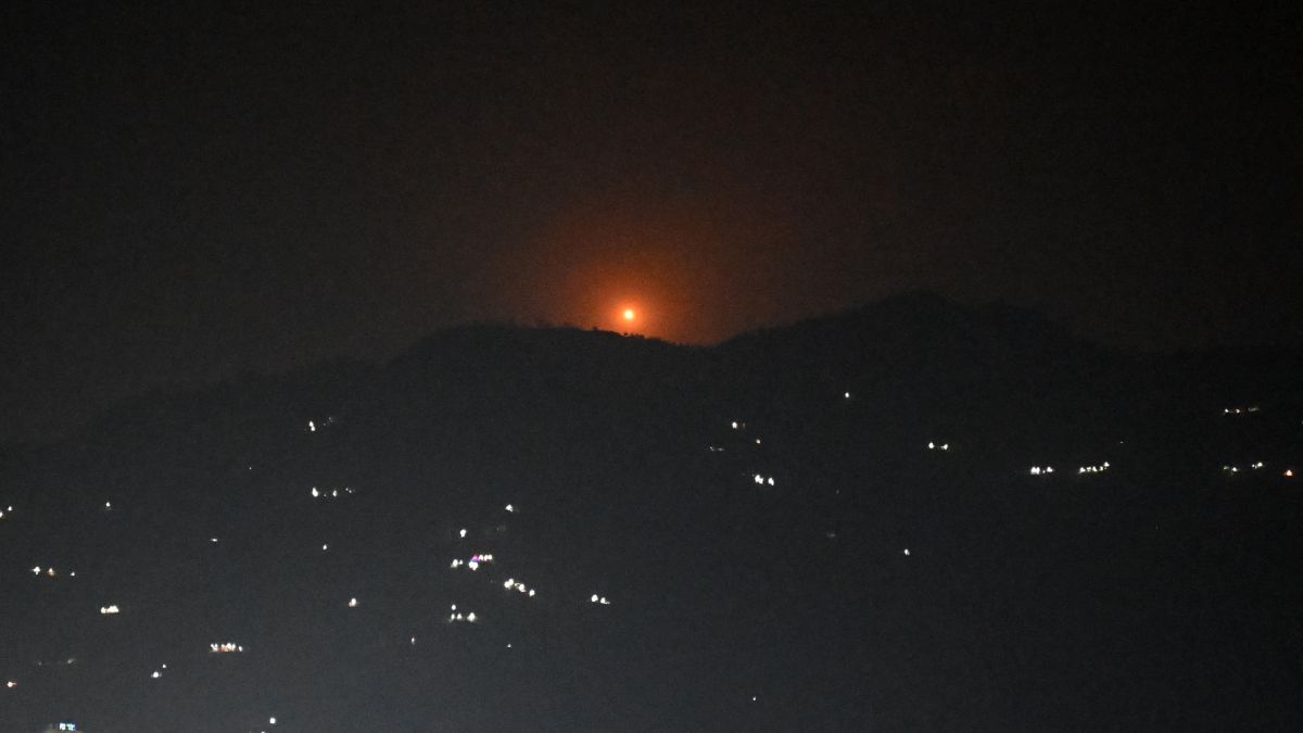 Operation Sindoor LIVE Updates: 80 reportedly killed in Indian strikes in Pak, PoK; govt briefing at 10 am Operation Sindoor LIVE Updates: 80 reportedly killed in Indian strikes in Pak, PoK; govt briefing at 10 am