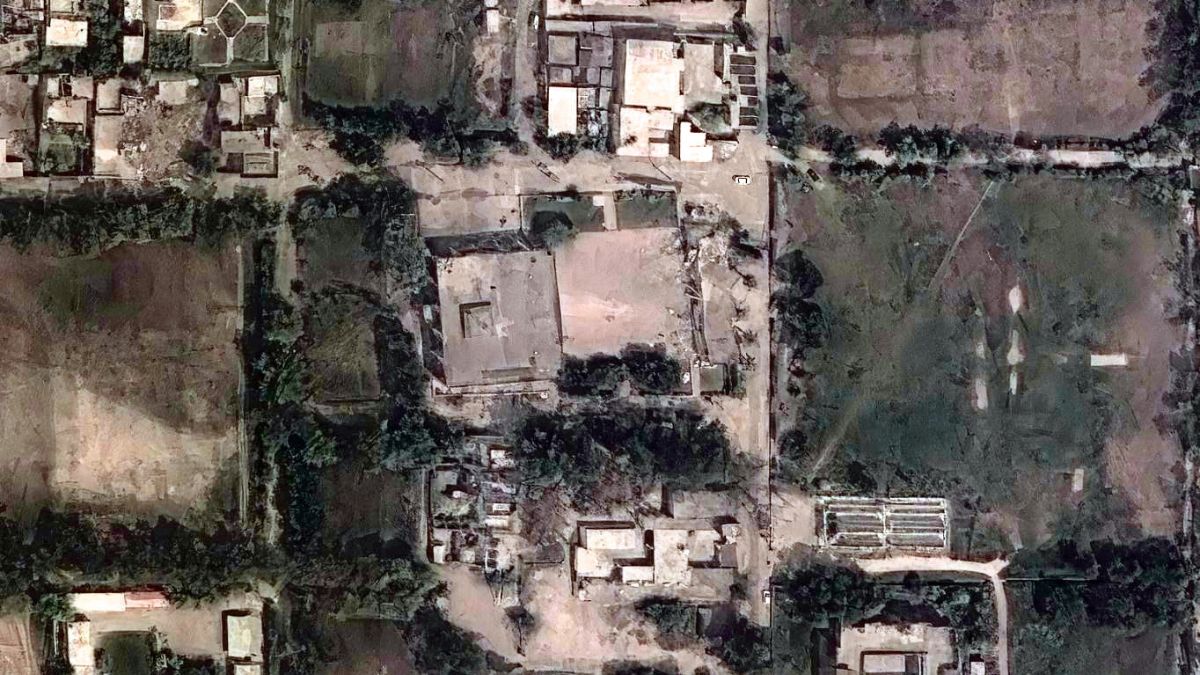 A satellite image shows Markaz Taiba following airstrikes in Muridke, Pakistan, May 7, 2025. Maxar Technologies/Handout via Reuters A satellite image shows Markaz Taiba following airstrikes in Muridke, Pakistan, May 7, 2025. Maxar Technologies/Handout via Reuters