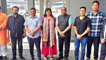 A delegation of MPs led by JD(U) leader Sanjay Kumar Jha before leaving for Japan. X/@AprajitaSarangi