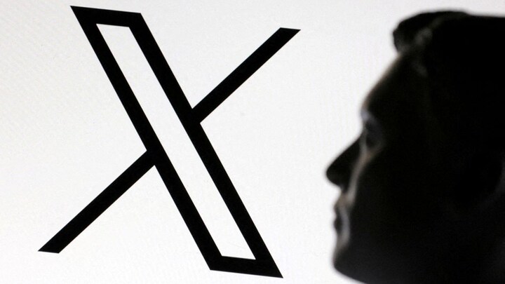 Are Al Qaeda and other terror groups in US paying X for blue ticks?