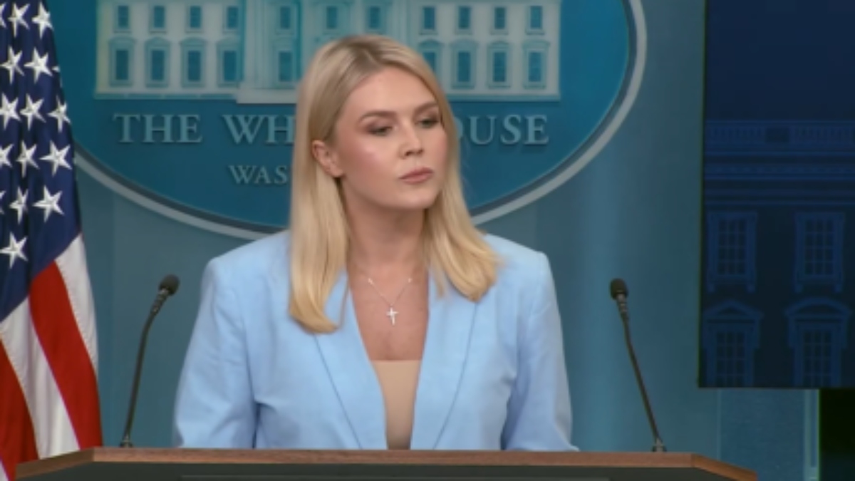 'President Trump wants de-escalation as quickly as possible': White House on India-Pak conflict 'President Trump wants de-escalation as quickly as possible': White House on India-Pak conflict