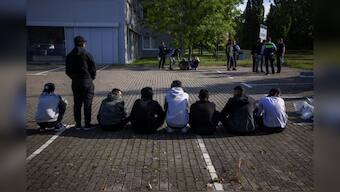 The German government has approved new measures to tighten restrictions on family reunification for migrants and to postpone their eligibility for citizenship. (Photo; Reuters)