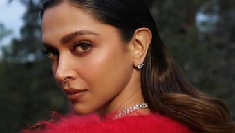How much is the amount Deepika Padukone had to pay to be in Hollywood Walk of Fame?