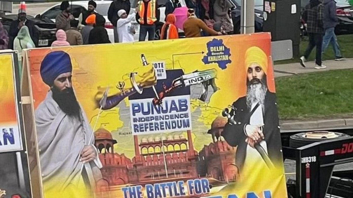 A poster at the Khalsa Day parade held on Sunday, in Toronto, Canada. Image courtesy: X/@officialHinduCF A poster at the Khalsa Day parade held on Sunday, in Toronto, Canada. Image courtesy: X/@officialHinduCF