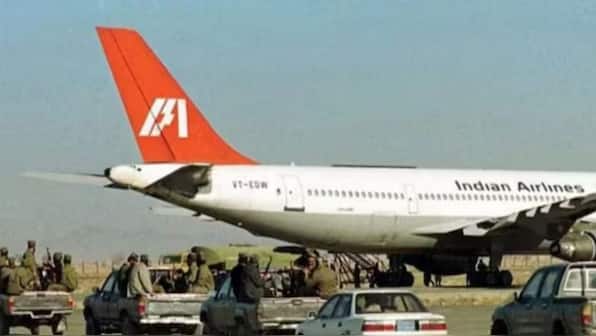 When terrorists hijacked Delhi-Mumbai plane and India forced Pakistan Army to do the rescue act