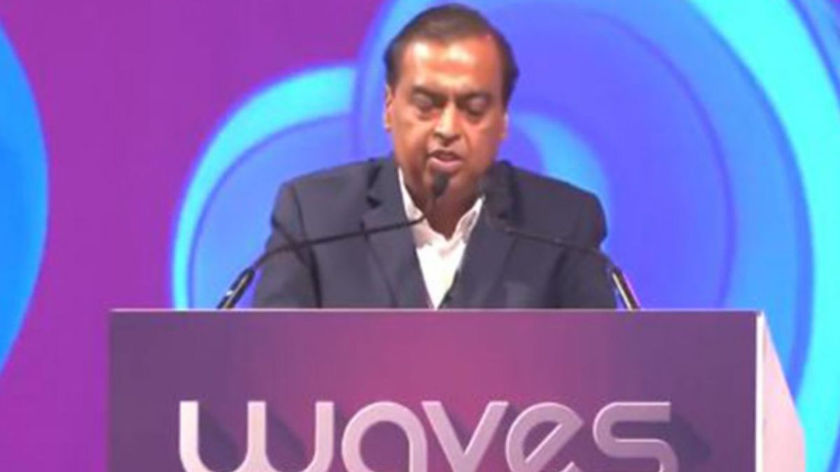 Mukesh D Ambani, Chairman & Managing Director, Reliance Industries Limited Mukesh D Ambani, Chairman & Managing Director, Reliance Industries Limited