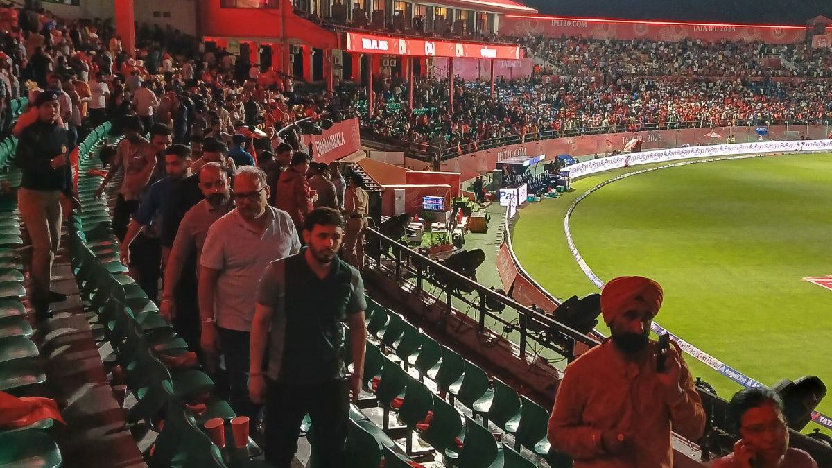 IPL 2025 match between Punjab Kings and Delhi Capitals stopped mid-way due to security concerns. Image: AFP IPL 2025 match between Punjab Kings and Delhi Capitals stopped mid-way due to security concerns. Image: AFP