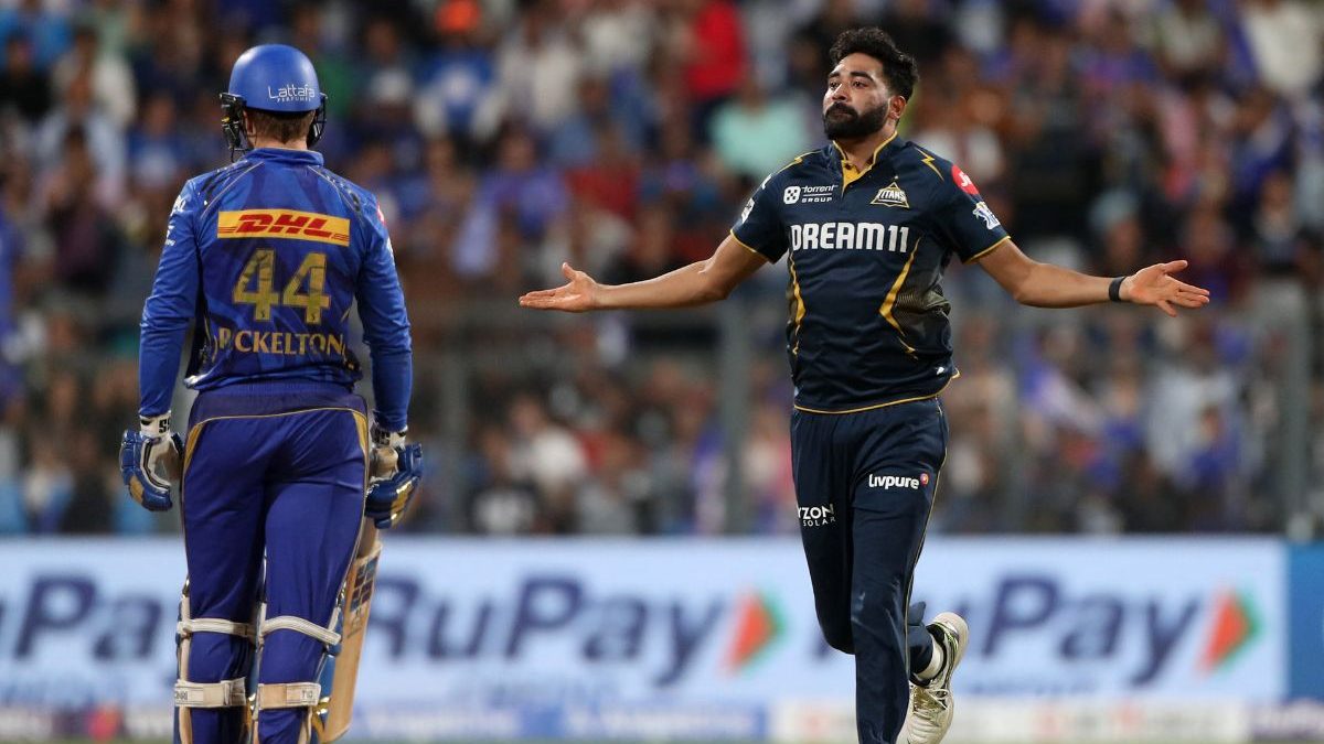 MI vs GT LIVE Score, Today IPL Match: Siraj strikes early with the ball, Mumbai in trouble MI vs GT LIVE Score, Today IPL Match: Siraj strikes early with the ball, Mumbai in trouble