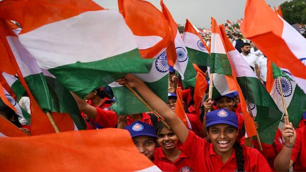 Independence Day 2025: Chhattisgarh Waqf Board makes flag hoisting mandatory for Mosques and Madrasas