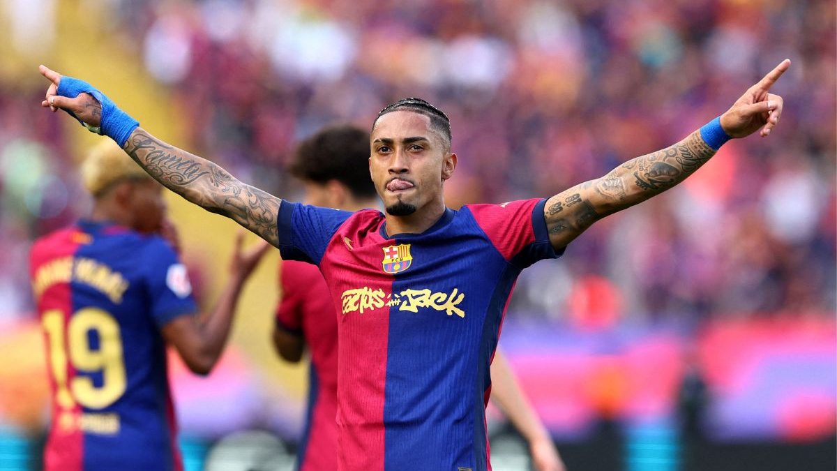 Raphinha celebrates scoring Barcelona's fourth goal. Image: Reuters Raphinha celebrates scoring Barcelona's fourth goal. Image: Reuters
