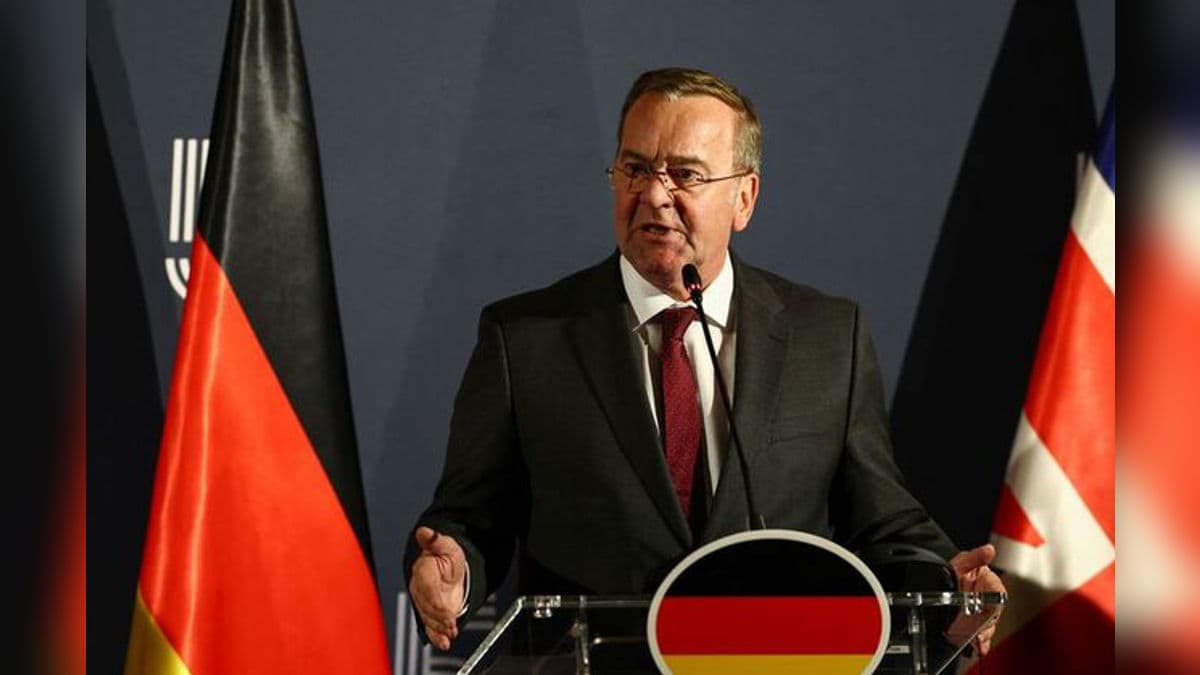 Trump misjudged influence on Putin, German defence minister says