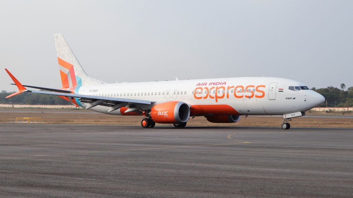 <div>Air India Express scare: Why a flier tried to enter the airplane's cockpit</div>