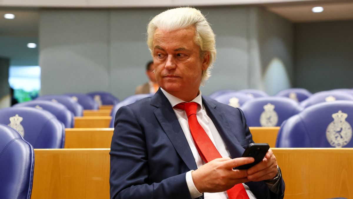 The Netherlands’ government collapses after exit of ‘Dutch Trump’. Who is Geert Wilders? The Netherlands’ government collapses after exit of ‘Dutch Trump’. Who is Geert Wilders?
