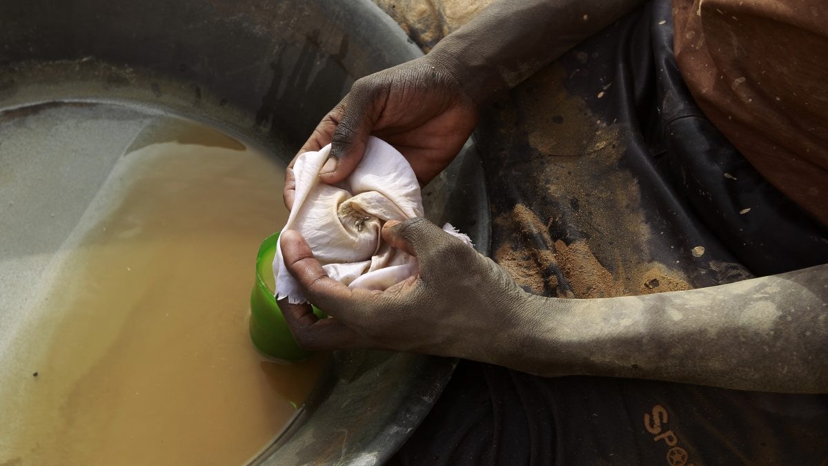 Gold mine collapse in Sudan's Red Sea province kills 11 amid ongoing war