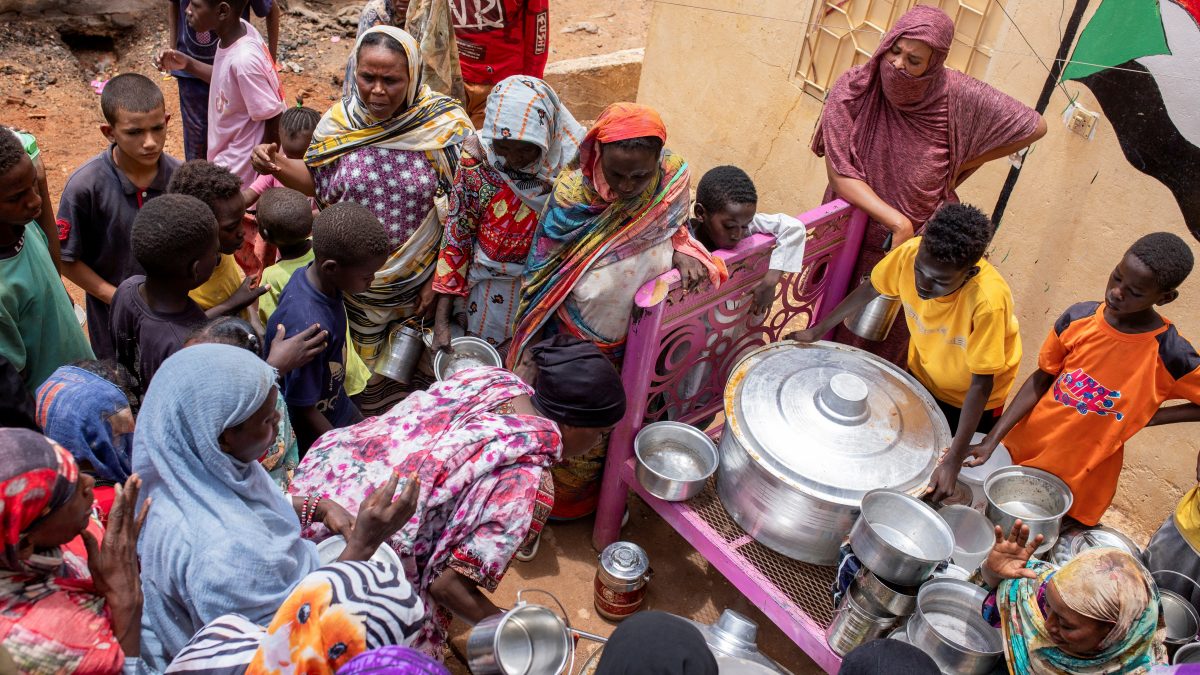 Milk, rice, potatoes… the West is facing a glut problem while the world battles hunger crisis Milk, rice, potatoes… the West is facing a glut problem while the world battles hunger crisis