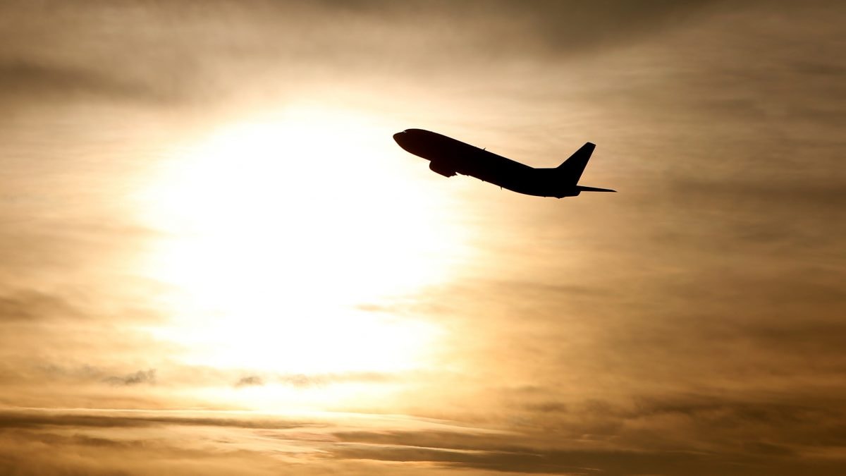 US strikes on Iran spark aviation safety warnings as airlines reroute flights