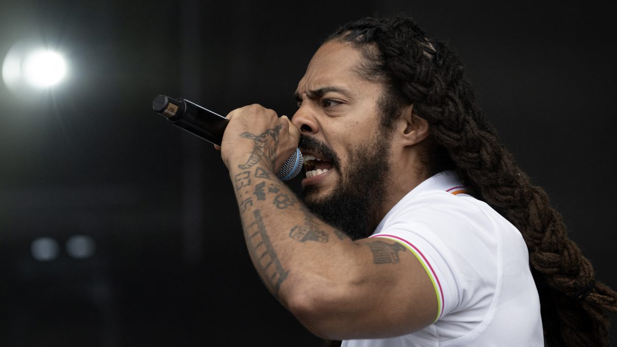 UK government condemns 'Death to IDF' chants at Glastonbury festival UK government condemns 'Death to IDF' chants at Glastonbury festival