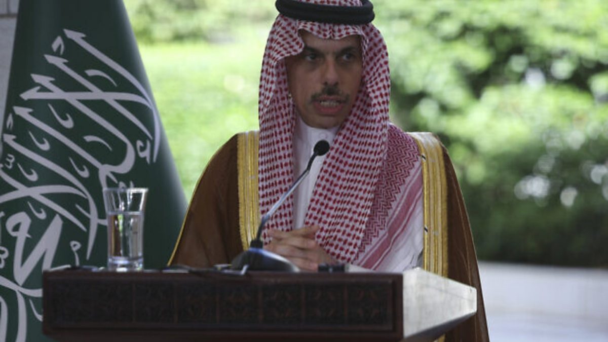 Arab ministers call Israel 'arrogant' after it 'bans' a planned West Bank visit Arab ministers call Israel 'arrogant' after it 'bans' a planned West Bank visit