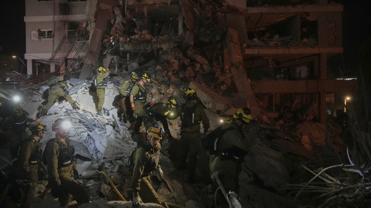 Israel Iran Conflict LIVE: Tehran and Tel Aviv hit as Israel, Iran escalate conflict with missile attacks