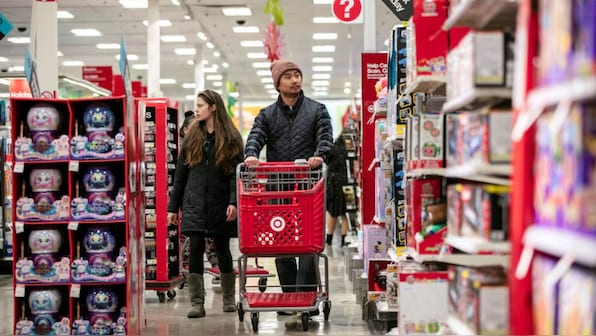 US retail sales post biggest drop of 2025 as tariffs and economic worries bite