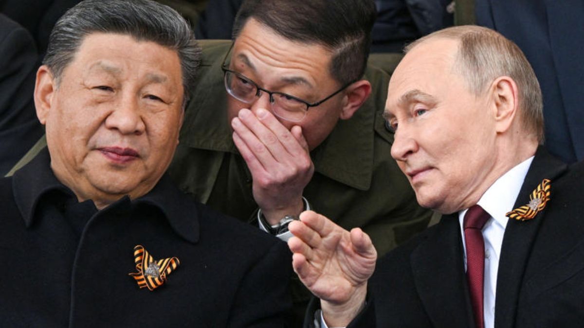 Russian, Chinese navies carry out anti-submarine drills in Sea of Japan: Is it Putin's signal to Trump? Russian, Chinese navies carry out anti-submarine drills in Sea of Japan: Is it Putin's signal to Trump?