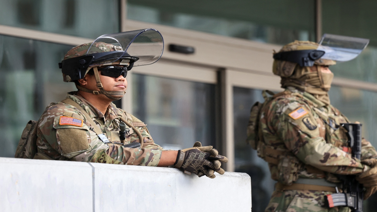 US Marines deployed to Los Angeles after Trump wins court battle over immigration crackdown US Marines deployed to Los Angeles after Trump wins court battle over immigration crackdown
