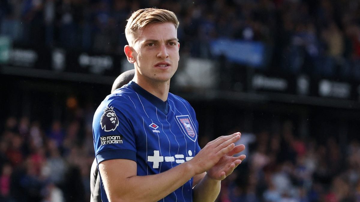 Chelsea sign Liam Delap from Ipswich for £30 million ahead of Club World Cup Chelsea sign Liam Delap from Ipswich for £30 million ahead of Club World Cup