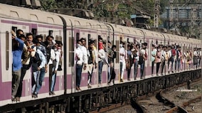 Train mishap in Mumbai: 6 passengers killed, many injured after falling on Central Line tracks