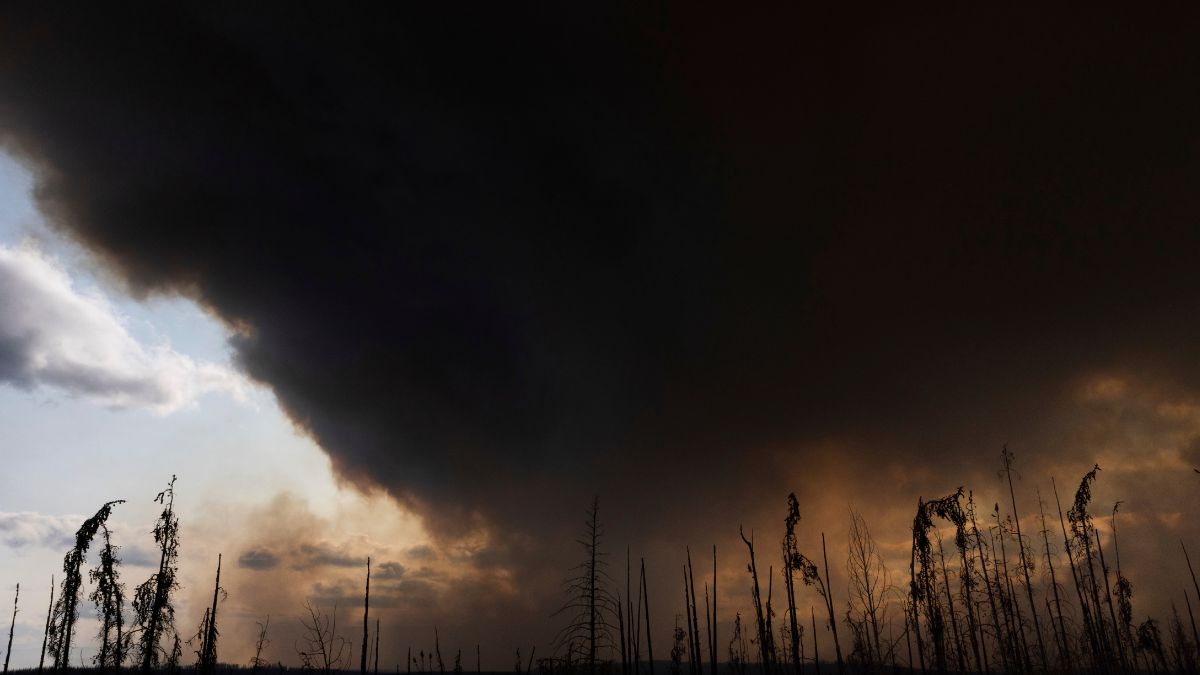 Smoke from Canadian wildfires chokes US Midwest, air turns ‘very unhealthy’ Smoke from Canadian wildfires chokes US Midwest, air turns ‘very unhealthy’
