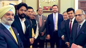 Congress leader Shashi Tharoor, alongside the rest of an Indian delegation, met US Vice President JD Vance. X.com/@ShashiTharoor