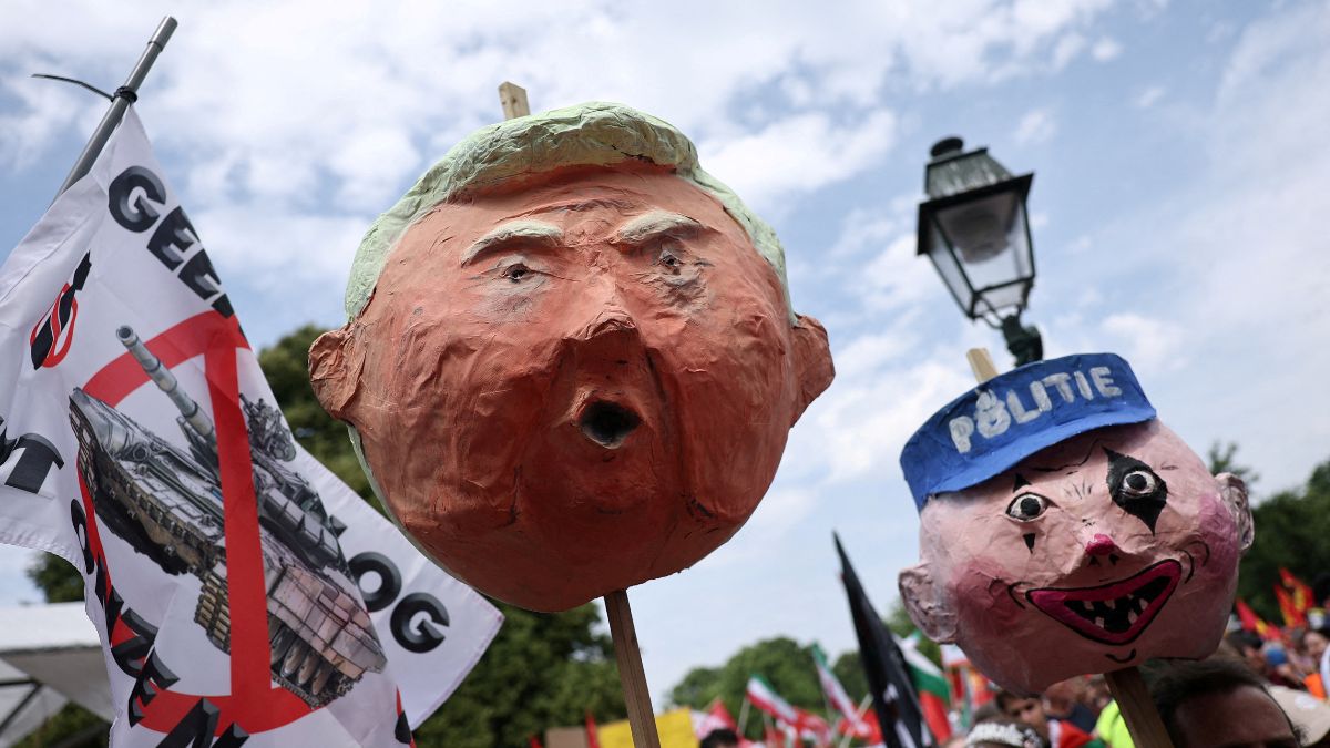 Was Donald Trump's decision to bomb Iran unconstitutional? Was Donald Trump's decision to bomb Iran unconstitutional?