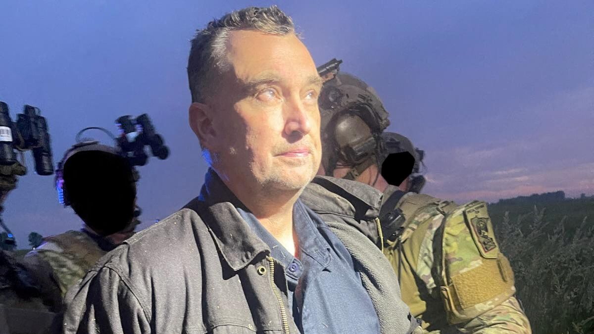 Minnesota’s largest manhunt ends: How Vance Boelter, the man who shot lawmakers, was arrested Minnesota’s largest manhunt ends: How Vance Boelter, the man who shot lawmakers, was arrested