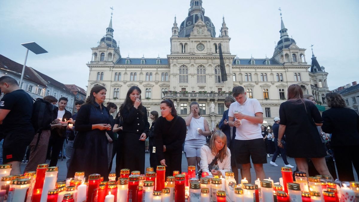 Austrians hold vigil in Graz after 10 die in school shooting