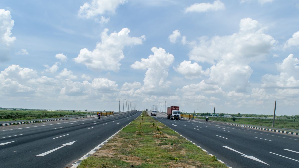 Govt announces FASTag passes for Rs 3,000 a year for seamless highway drive in India, check details Govt announces FASTag passes for Rs 3,000 a year for seamless highway drive in India, check details