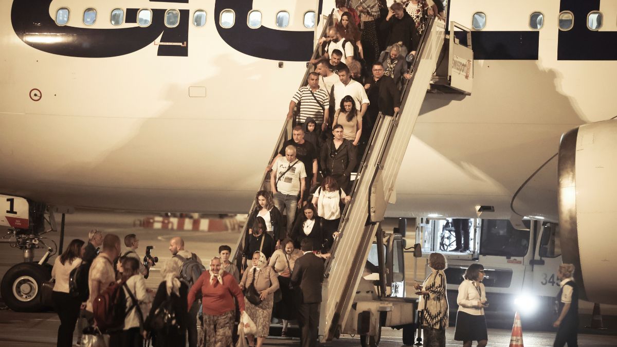 Travel advisories, evacuation: What countries are doing to shield their citizens from Israel-Iran conflict Travel advisories, evacuation: What countries are doing to shield their citizens from Israel-Iran conflict