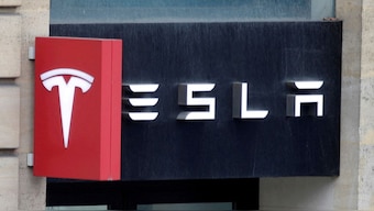 Tesla set to make India debut. Reuters