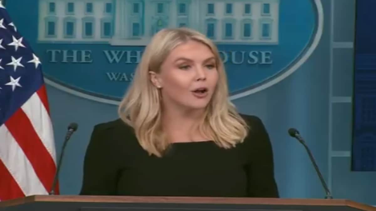 Iran could build nuclear weapon in 'couple of weeks', says White House as Trump weighs possible military strike