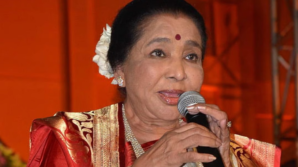 Asha Bhosle in her biography: ‘My husband was a sadist, I was four months pregnant and swallowed a bottle of sleeping tablets’ Asha Bhosle in her biography: ‘My husband was a sadist, I was four months pregnant and swallowed a bottle of sleeping tablets’