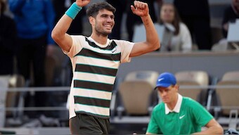 Carlos Alcaraz defeated Jannik SInner to win the 2025 French Open. Image: Reuters