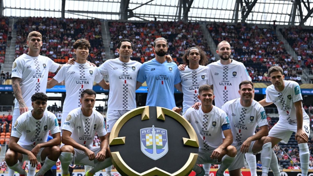 Auckland City at FIFA Club World Cup: A group of amateur footballers on unpaid leaves Auckland City at FIFA Club World Cup: A group of amateur footballers on unpaid leaves