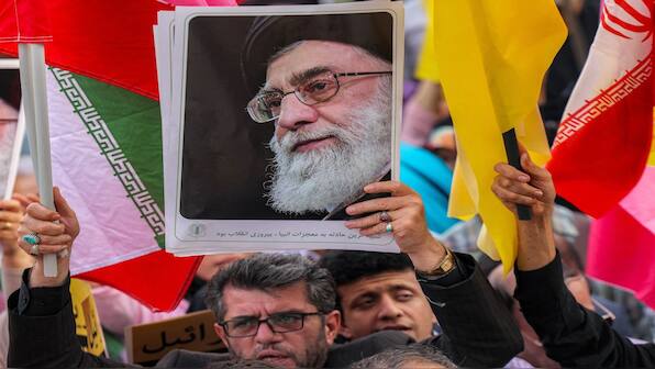 Who could succeed Ayatollah Khamenei if Israel topples Iranian regime?