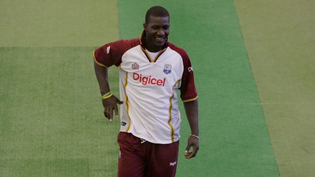 West Indies coach Daren Sammy fined for criticising TV umpire after DRS controversy