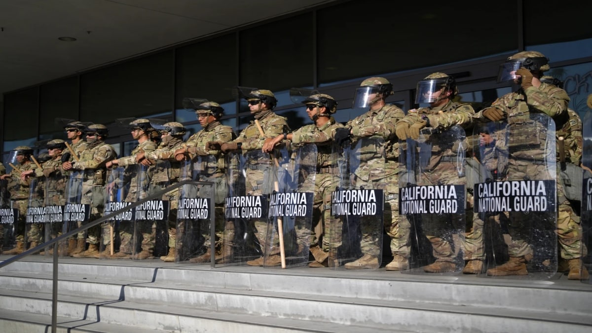 Appeals court allows Trump to keep control of National Guard troops deployed to LA protests