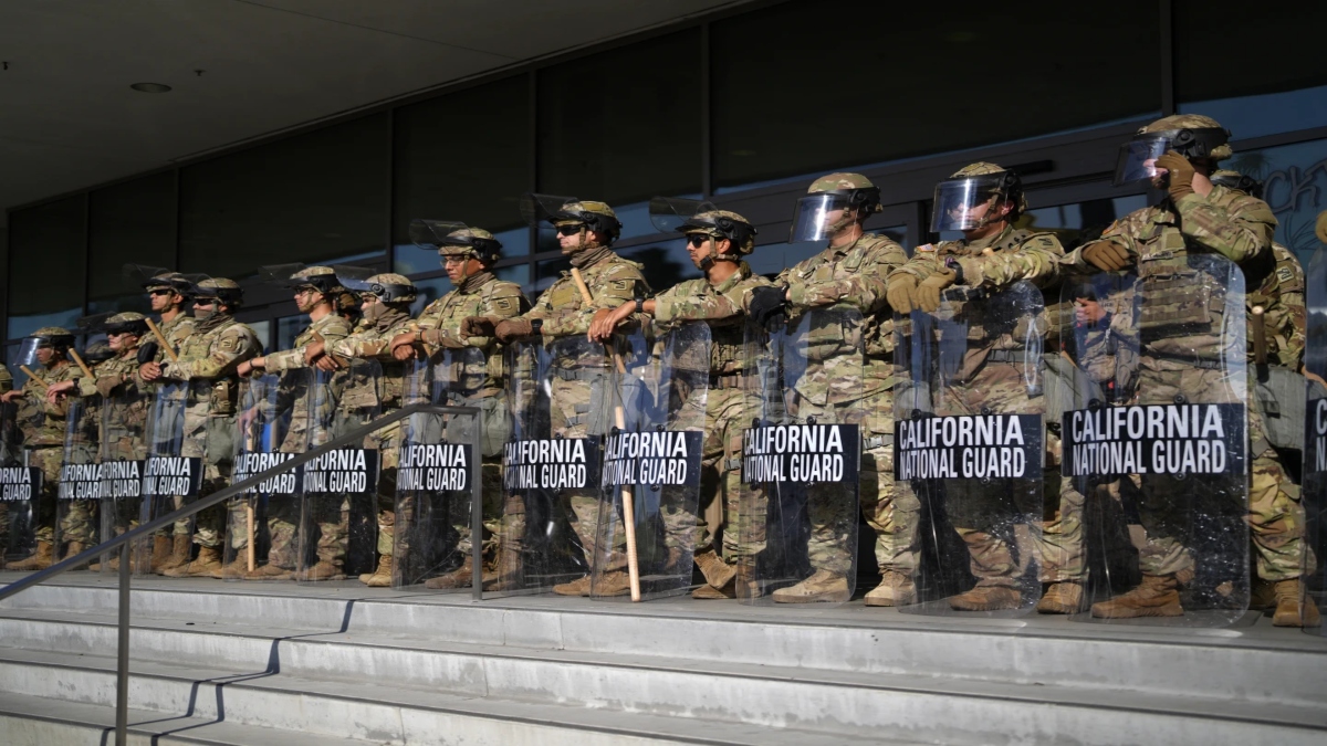 Appeals court allows Trump to keep control of National Guard troops deployed to LA protests Appeals court allows Trump to keep control of National Guard troops deployed to LA protests