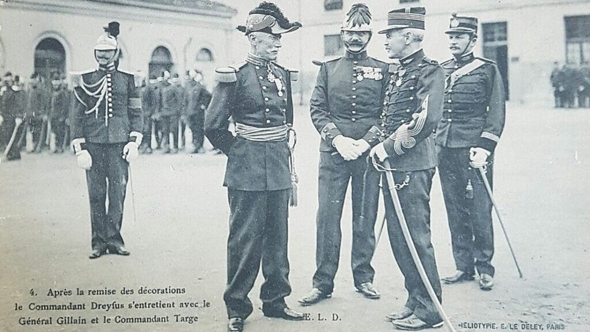 France promotes Jewish officer 130 years after he was wrongly convicted of treason