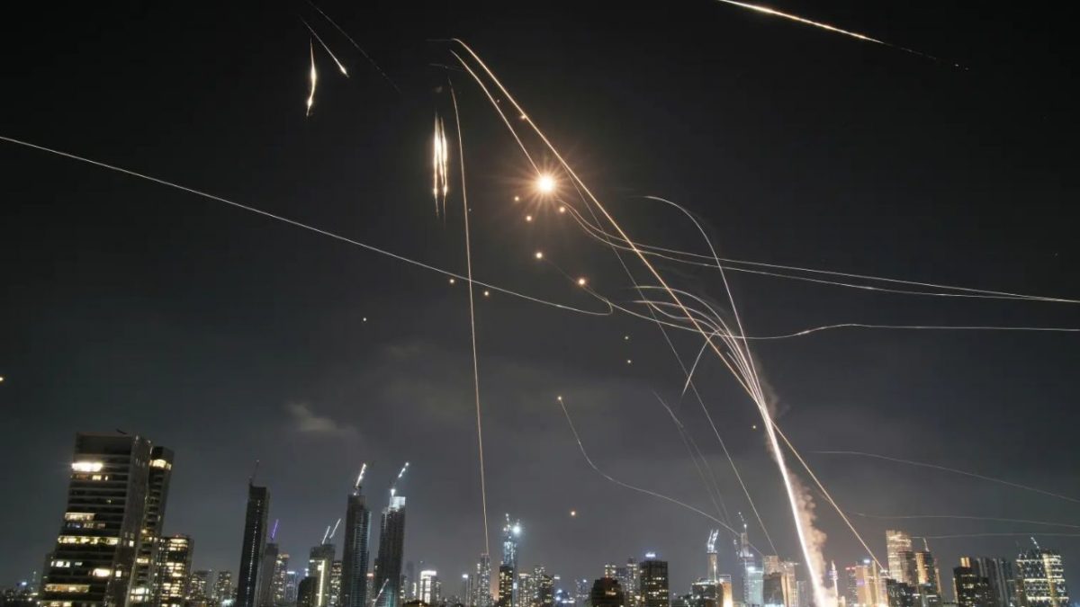 Watch | Iran launches overnight missile attack on Israel's nuclear & military sites Watch | Iran launches overnight missile attack on Israel's nuclear & military sites